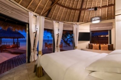 Beachfront Sunset View Pool Villa
